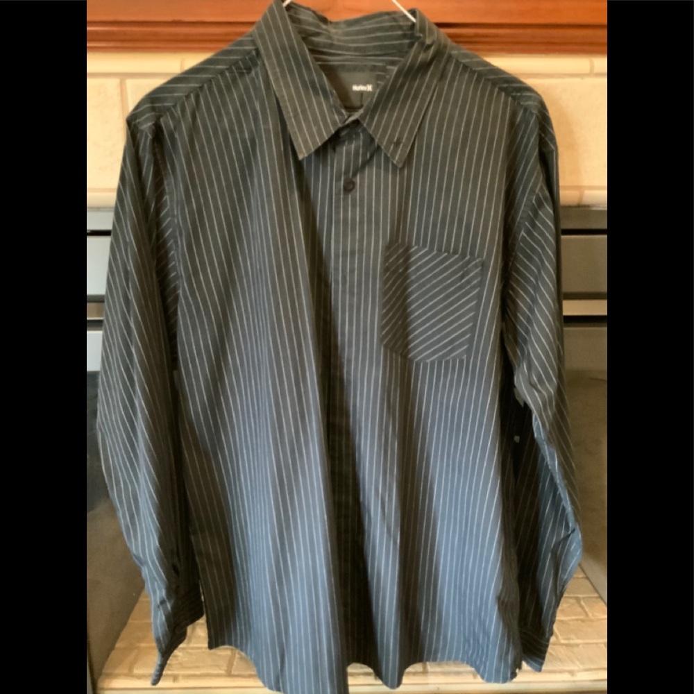 Hurley L/S Button Up